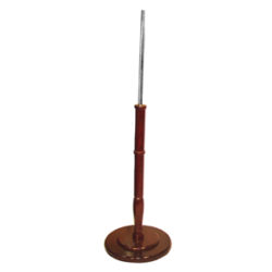 Barclay round base for mannequin dress form display stand