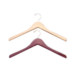 17 inch wood jacket hanger from H700 series for retail suit display