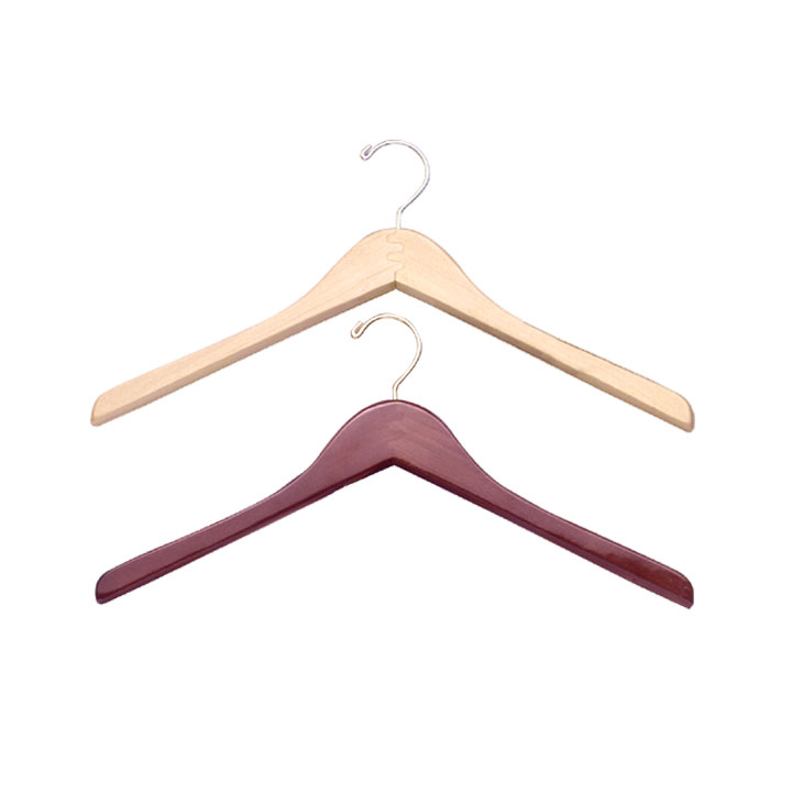 17 inch wood jacket hanger from H700 series for retail suit display